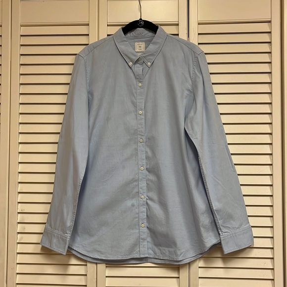 Gap Light Blue Button Down - Picture 1 of 3